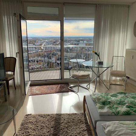 Appartment Im Hotelturm Augsbourg Extérieur photo